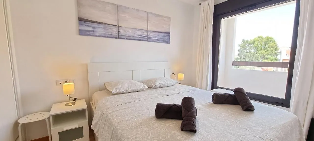 Apartamentos Paraiso Vera Playa: Beachfront Attic with Private Solarium Apartment